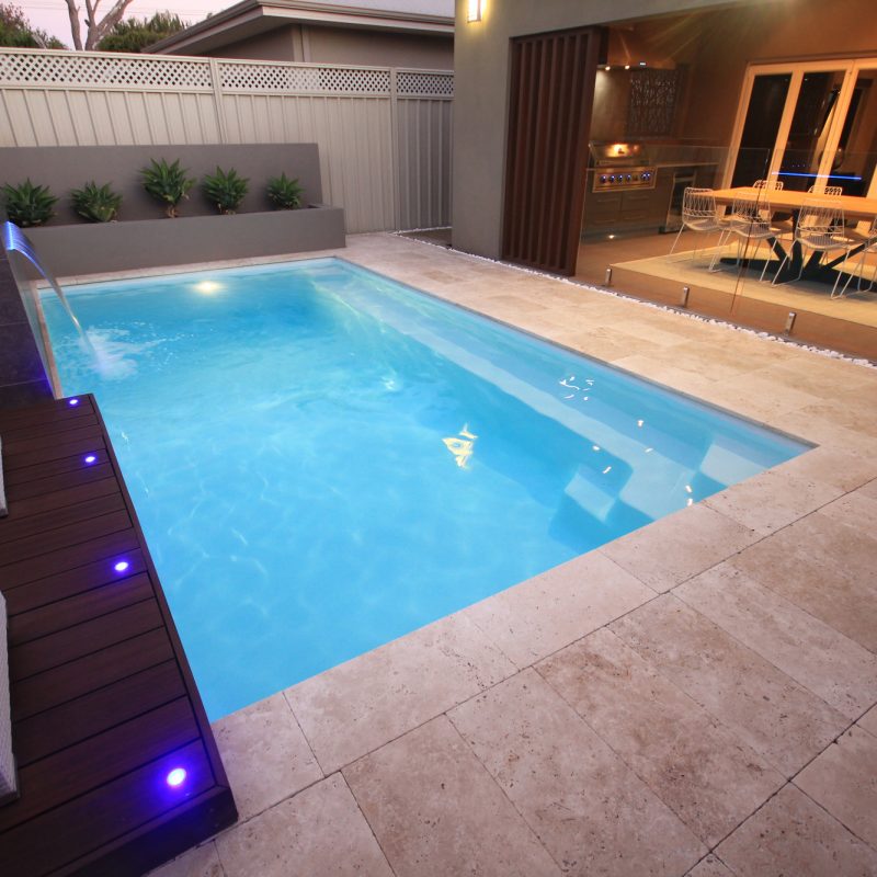 2018-siliver-positano_malek